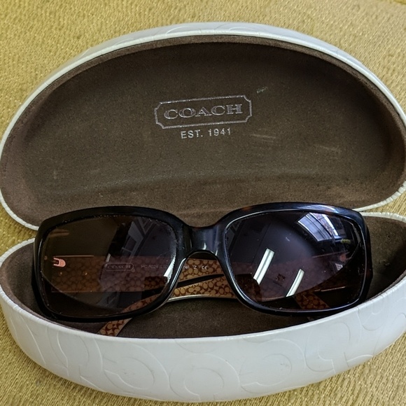 Coach sunglasses - Picture 1 of 3